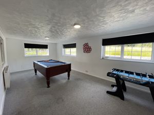 Sitting/Games Room- click for photo gallery
